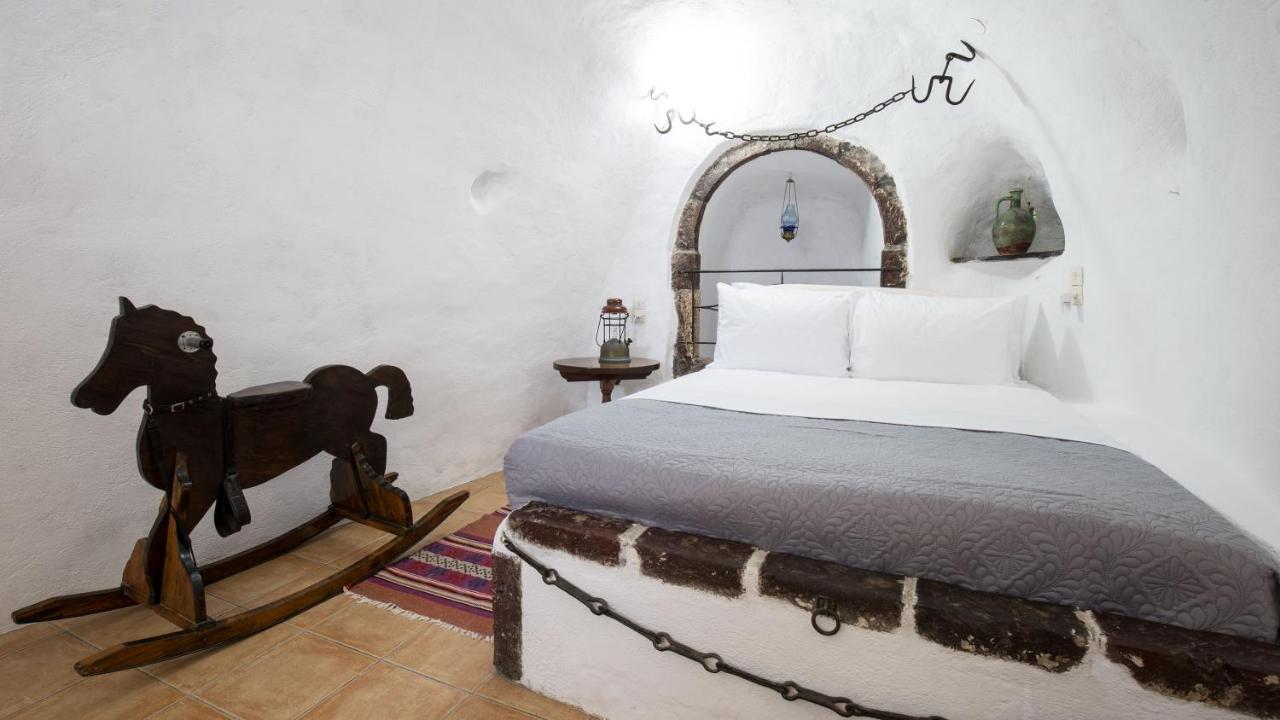 Mylopetres Traditional Houses Finikia Иа Екстериор снимка