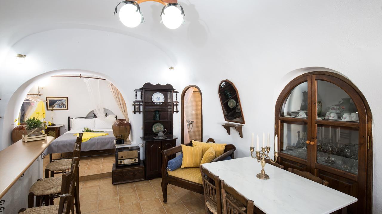 Mylopetres Traditional Houses Finikia Иа Екстериор снимка